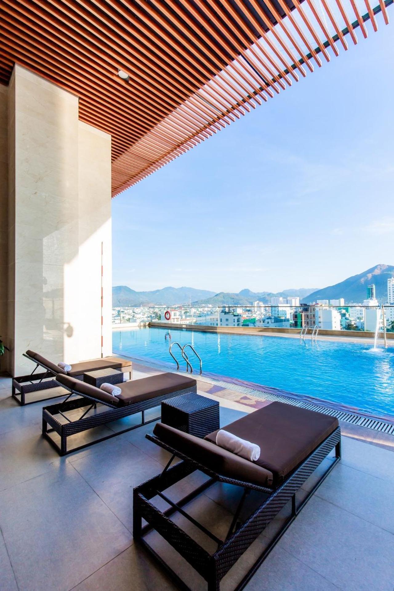 Sea Inn - Nha Trang Apartment Buitenkant foto